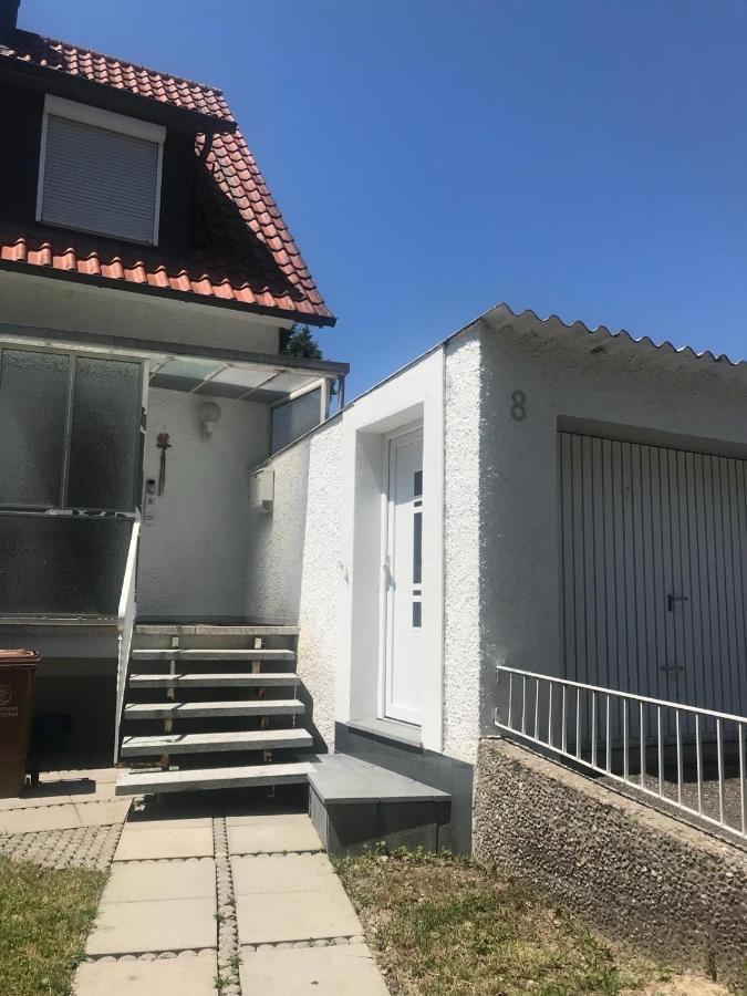 Moderne Einliegerwohnung Amara - Friedrichshafen Am Bodensee Exterior foto